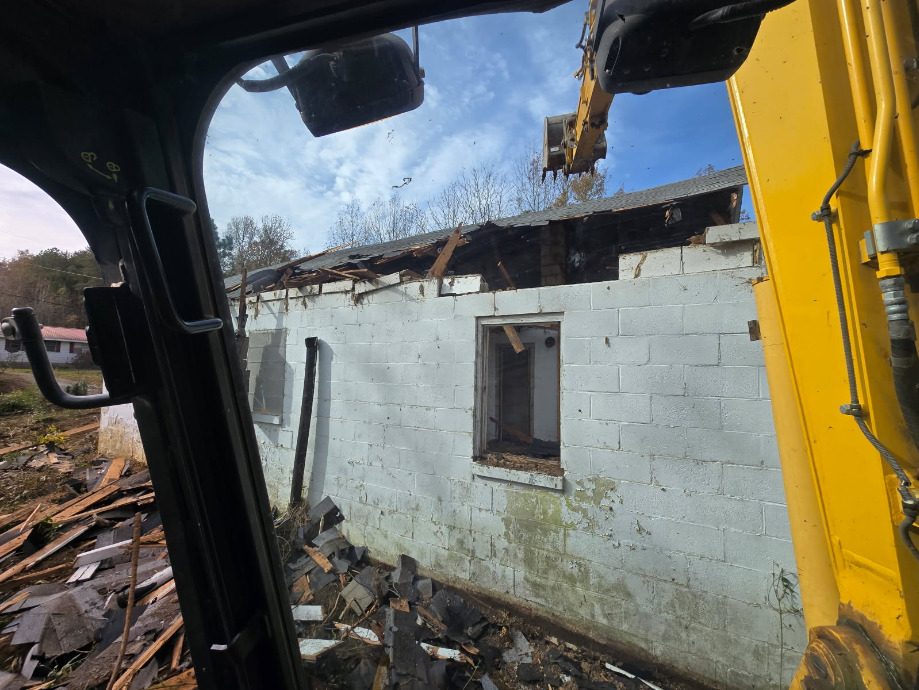 Residential Demolition Service In Alabama Septic Tank Installation 